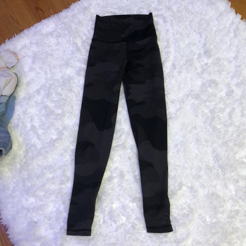 black camo offline aerie leggings